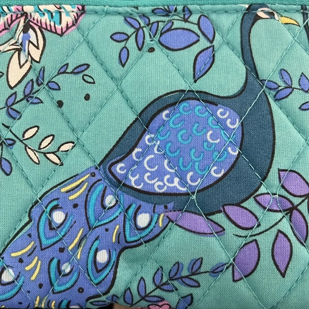 NWT Vera Bradley Quilted Travel Curling/Flat Iron Cover Peacock Garden